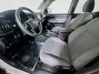 2019 Toyota Tacoma SR — photo 11