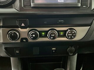 2019 Toyota Tacoma SR — photo 21