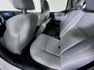 2019 Toyota Tacoma SR — photo 24