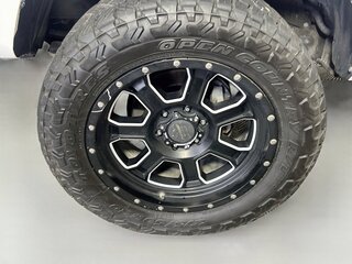 2019 Toyota Tacoma SR — photo 10