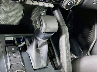 2024 Toyota Tacoma SR5 — photo 21