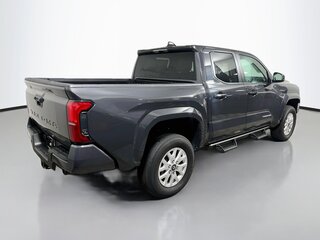 2026 Toyota Tacoma SR5 — photo 3