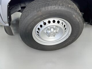 2025 Toyota Tacoma SR — photo 11