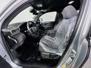 2025 Toyota Tacoma SR — photo 12
