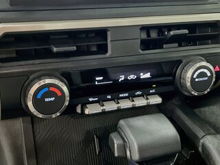 2025 Toyota Tacoma SR — photo 23