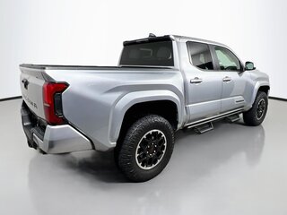 2026 Toyota Tacoma SR5 — photo 3