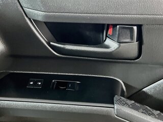 2026 Toyota Tacoma SR5 — photo 28