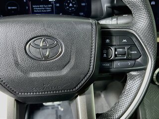 2026 Toyota Tacoma TRD Sport — photo 17