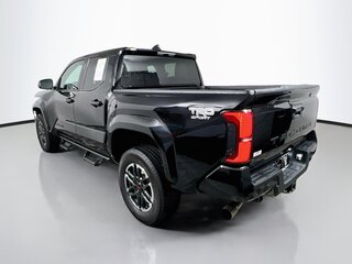 2026 Toyota Tacoma TRD Sport — photo 5