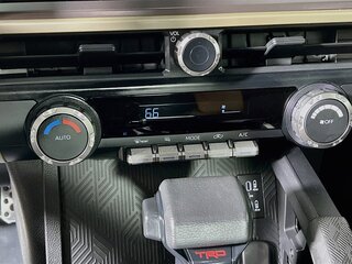 2026 Toyota Tacoma TRD Sport — photo 23