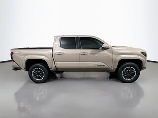 2026 Toyota Tacoma TRD Sport — photo 2