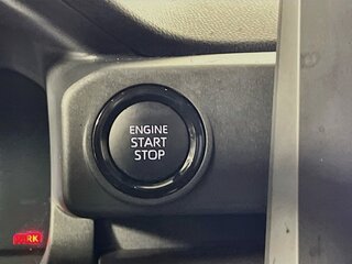 2025 Toyota Tacoma SR5 — photo 20