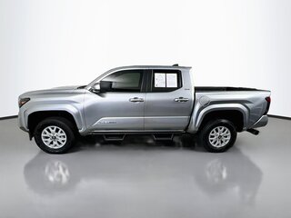 2025 Toyota Tacoma SR5 — photo 6