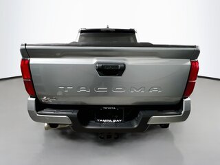2025 Toyota Tacoma SR5 — photo 4
