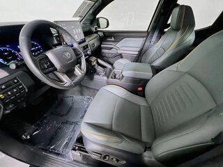 2025 Toyota Tacoma Trailhunter — photo 11