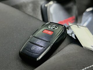 2024 Toyota Tacoma TRD Sport — photo 32