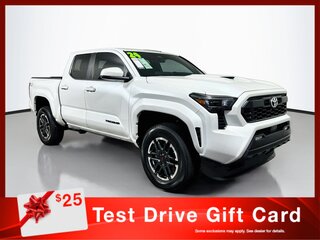 2024 Toyota Tacoma TRD Sport — photo 1