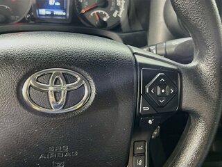 2022 Toyota Tacoma SR — photo 17