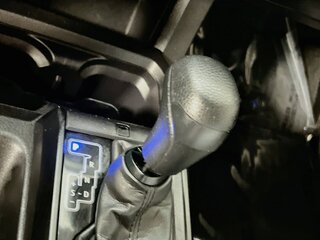 2022 Toyota Tacoma SR — photo 20