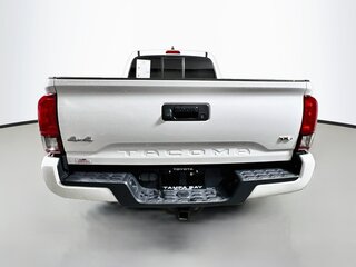 2022 Toyota Tacoma SR — photo 4