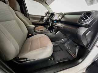 2022 Toyota Tacoma SR — photo 27