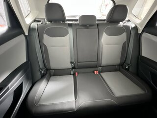 2023 Volkswagen Taos S — photo 29