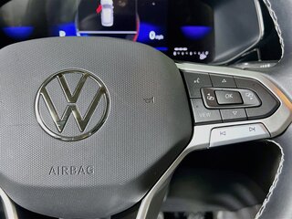 2023 Volkswagen Taos S — photo 16