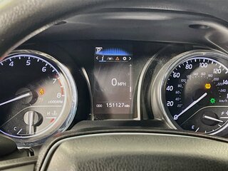 2019 Toyota Camry LE — photo 19