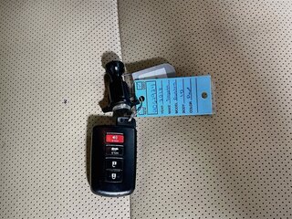 2018 Toyota Avalon Limited — photo 33