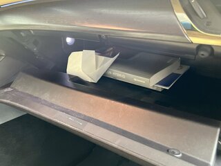 2018 Toyota Avalon Limited — photo 32