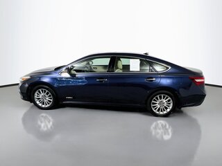 2018 Toyota Avalon Limited — photo 6