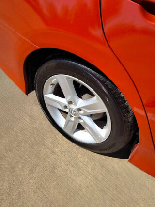 2014 Toyota Camry SE — photo 24