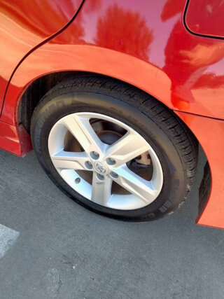 2014 Toyota Camry SE — photo 26