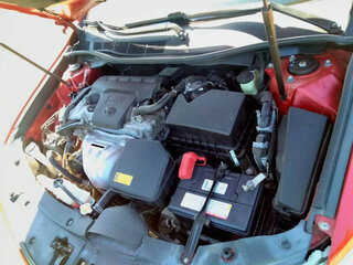 2014 Toyota Camry SE — photo 28