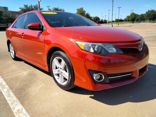 2014 Toyota Camry SE — photo 3