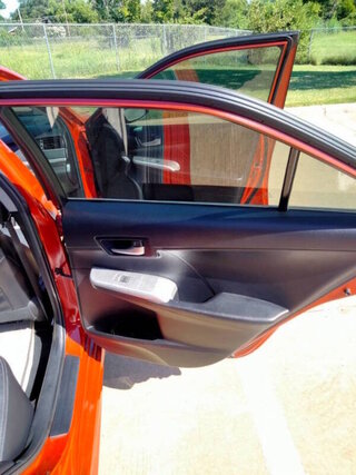 2014 Toyota Camry SE — photo 22