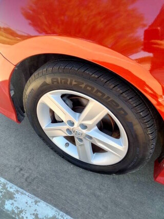 2014 Toyota Camry SE — photo 27