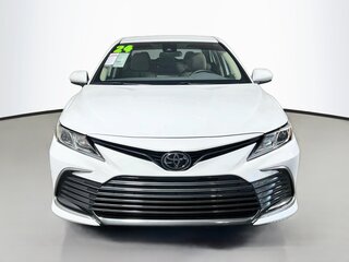 2024 Toyota Camry LE — photo 4