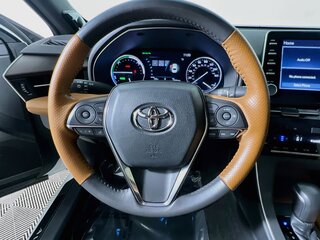 2021 Toyota Avalon Limited — photo 15