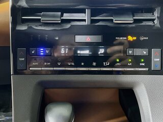 2021 Toyota Avalon Limited — photo 23