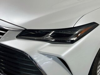 2021 Toyota Avalon Limited — photo 9
