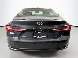 2025 Toyota Camry LE — photo 4