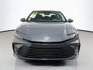 2025 Toyota Camry LE — photo 8