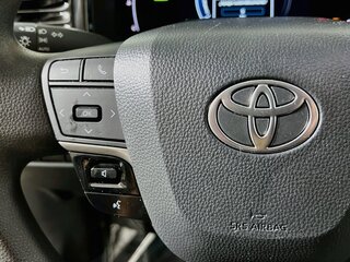 2025 Toyota Camry LE — photo 16