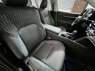 2025 Toyota Camry LE — photo 28