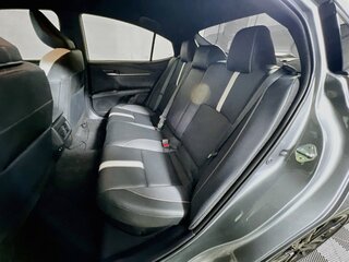 2025 Toyota Camry SE — photo 26