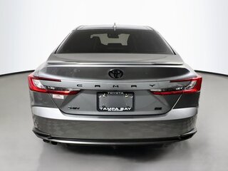 2025 Toyota Camry SE — photo 4