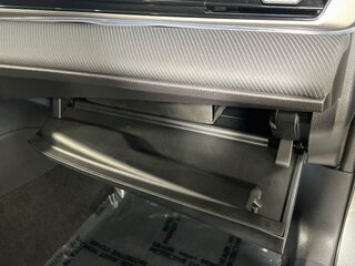 2025 Toyota Camry SE — photo 32