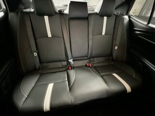 2025 Toyota Camry SE — photo 30