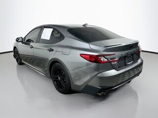 2025 Toyota Camry SE — photo 5